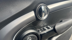 MINI Hatchback 2.0 Cooper S Exclusive 5dr Auto Petrol Hatchback